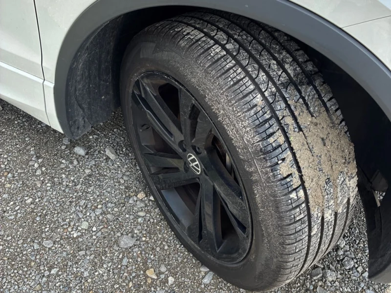 VW Tiguan * Comfortline R Line Black Edition * CARFAX * БЕЗ , снимка 7 - Автомобили и джипове - 53098267