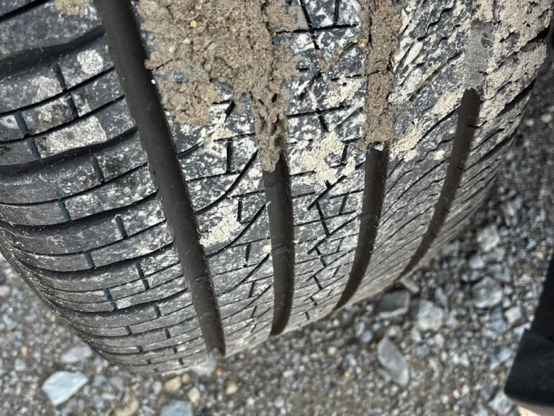 VW Tiguan * Comfortline R Line Black Edition * CARFAX * БЕЗ , снимка 14 - Автомобили и джипове - 53098267