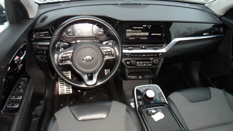 Kia Niro EV 64kw/ 204p.s, снимка 10 - Автомобили и джипове - 53099169