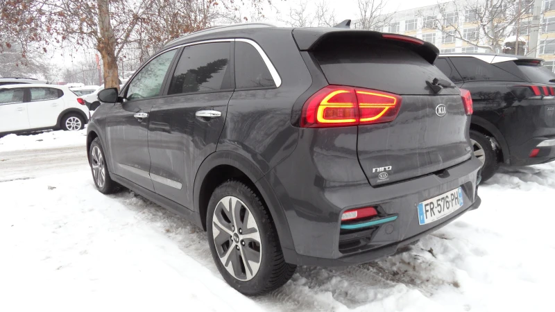 Kia Niro EV 64kw/ 204p.s, снимка 8 - Автомобили и джипове - 53099169