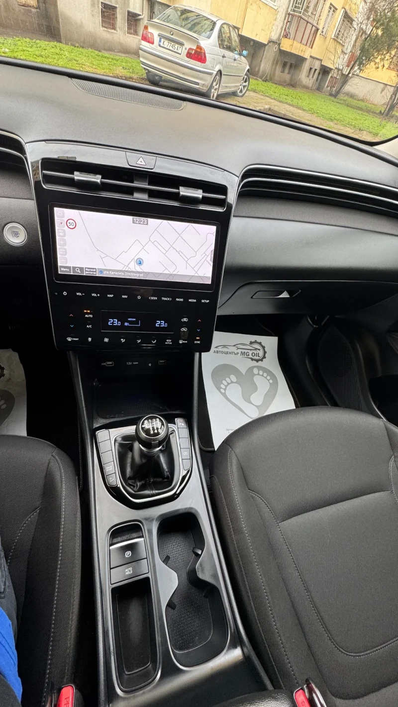 Hyundai Tucson 1, 6CRDI Led-Navi- Kamera , снимка 16 - Автомобили и джипове - 53385284