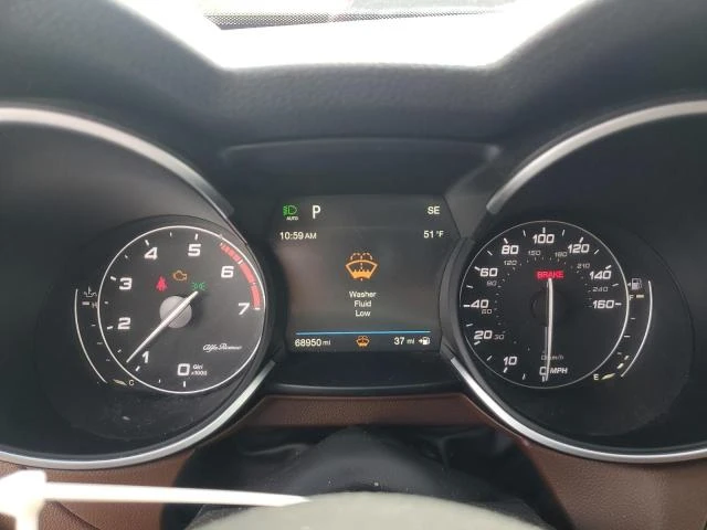 Alfa Romeo Stelvio TI SPORT AWD - изображение 7