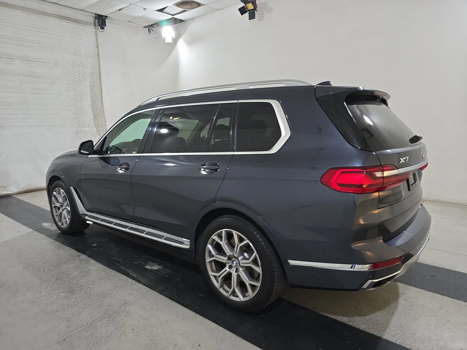 BMW X7 МАСАЖ* ОБДУХ* ВАКУМ* 360* HEADUP* 7МЕСТА* HARMAN*  - изображение 5
