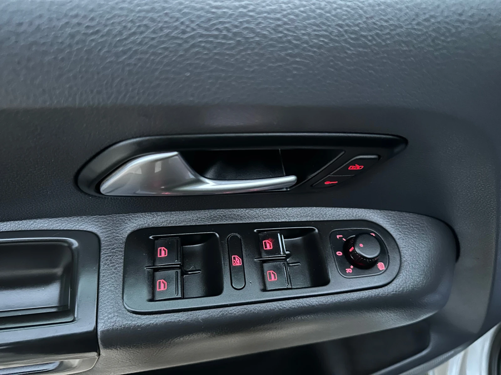 VW Amarok | Mobile.bg   6