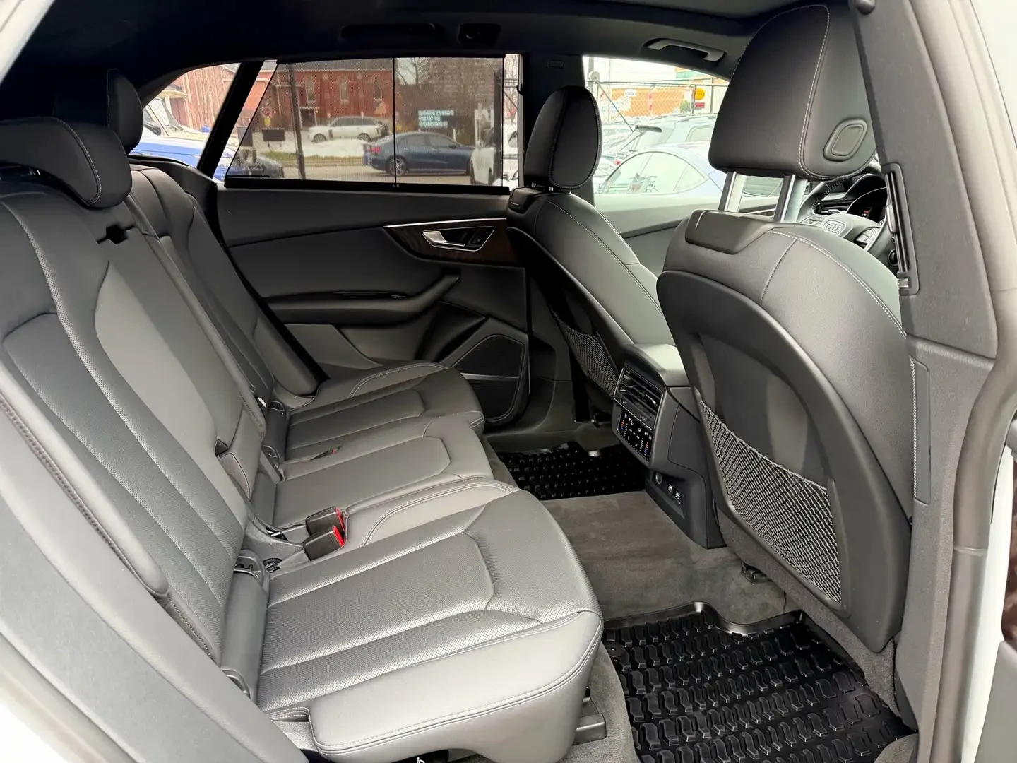 Audi Q8 Technik S-Line* DRV ASST* BLACK OPTIC | Mobile.bg � ����������� 9