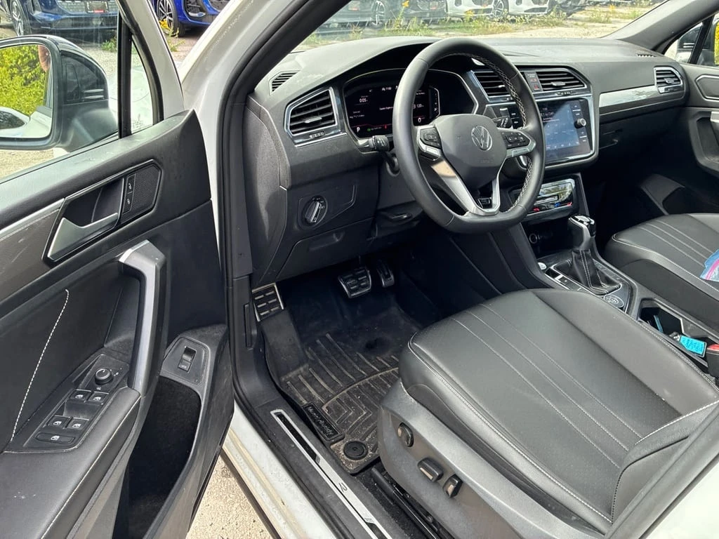 VW Tiguan * Comfortline R Line Black Edition * CARFAX * ���  | Mobile.bg � ����������� 5