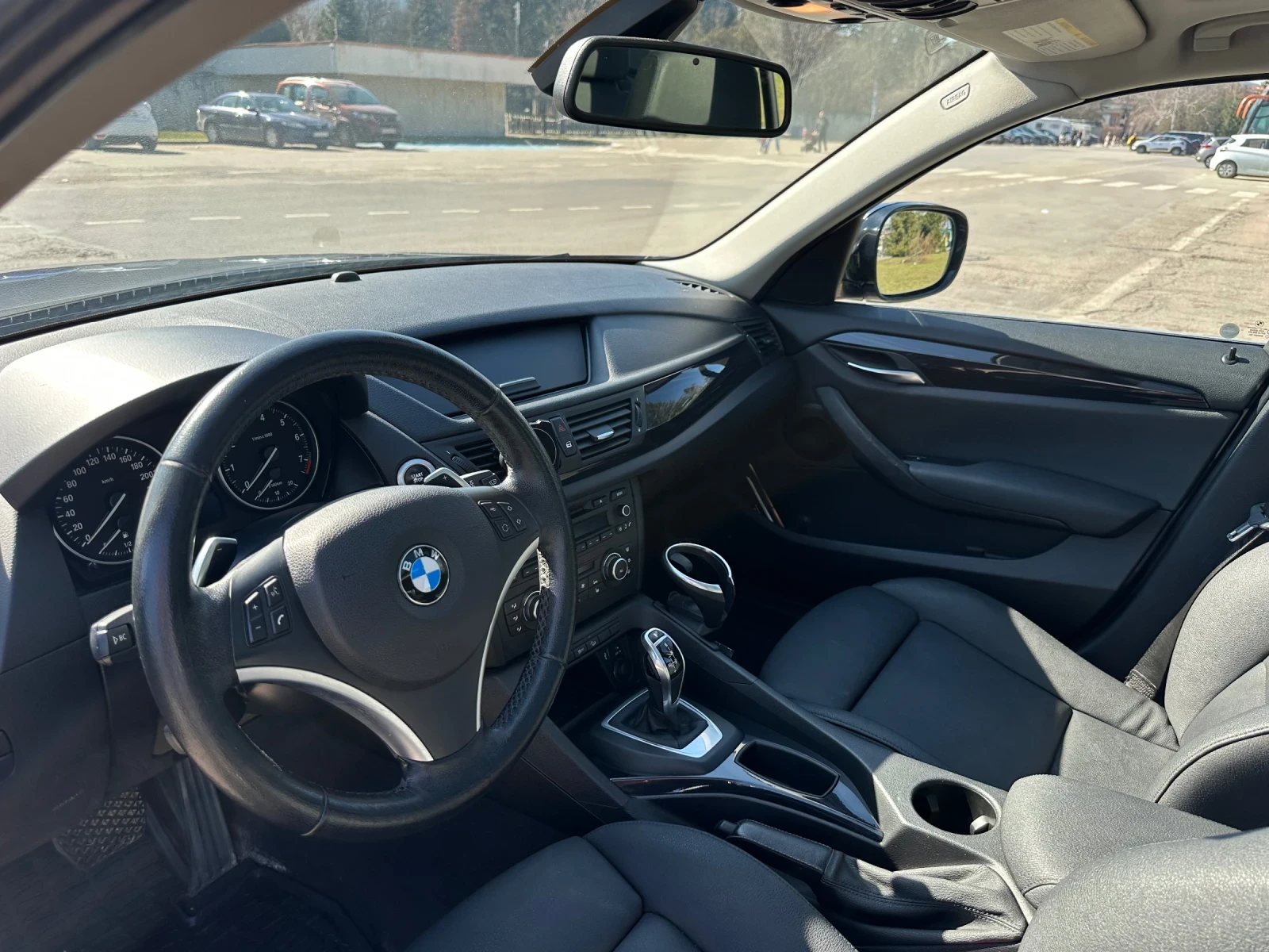 BMW X1 2.8i xDrive, снимка 10 - Автомобили и джипове - 53666838