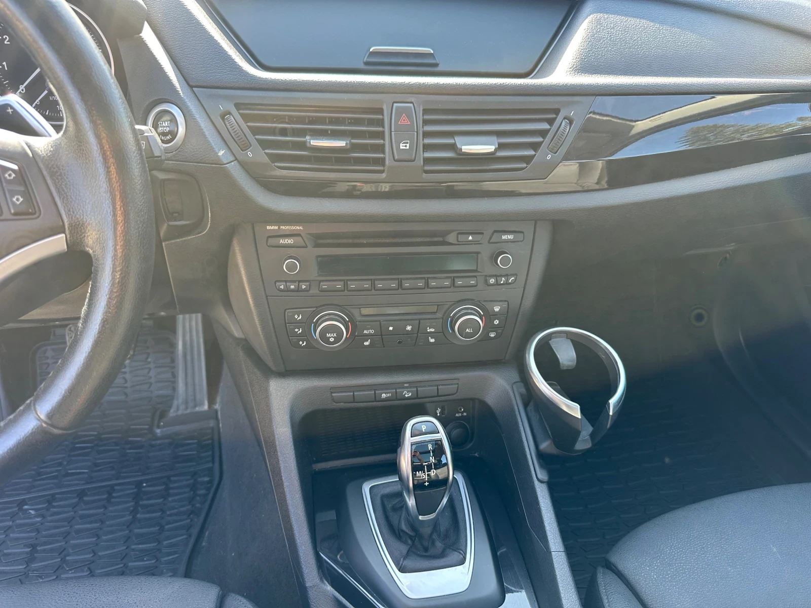 BMW X1 2.8i xDrive, снимка 9 - Автомобили и джипове - 53666838