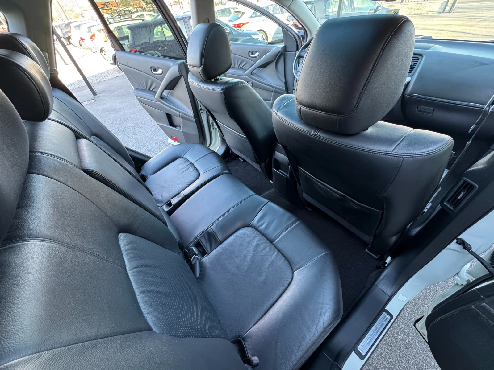 Nissan Murano 3.5I ПАНОРАМА* КАМЕРИ* КОЖА* KEYLESS* НОВ ВНОС* , снимка 11 - Автомобили и джипове - 53807761