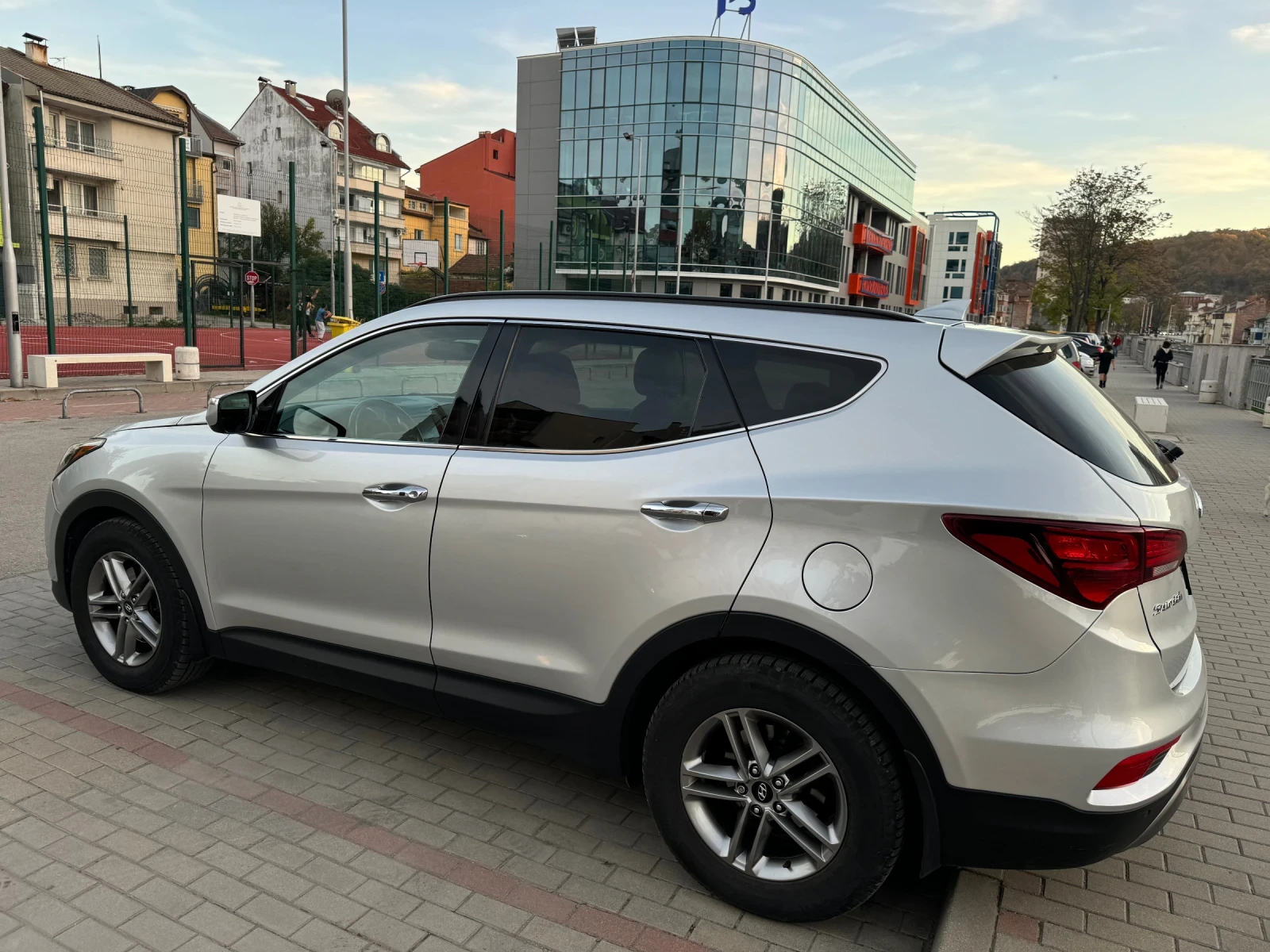 Hyundai Santa fe 2.4 sport limited бензин-газ, снимка 4 - Автомобили и джипове - 53963397