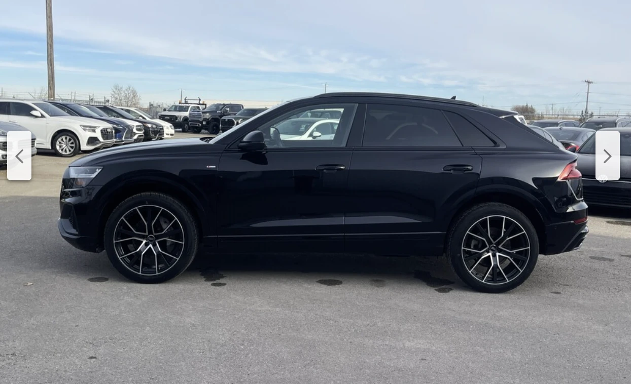 Audi Q8 55TFSI* S* LINE* ДИГИТАЛНО* ТАБЛО* ДИСТРОНИК* 360К, снимка 6 - Автомобили и джипове - 54027392