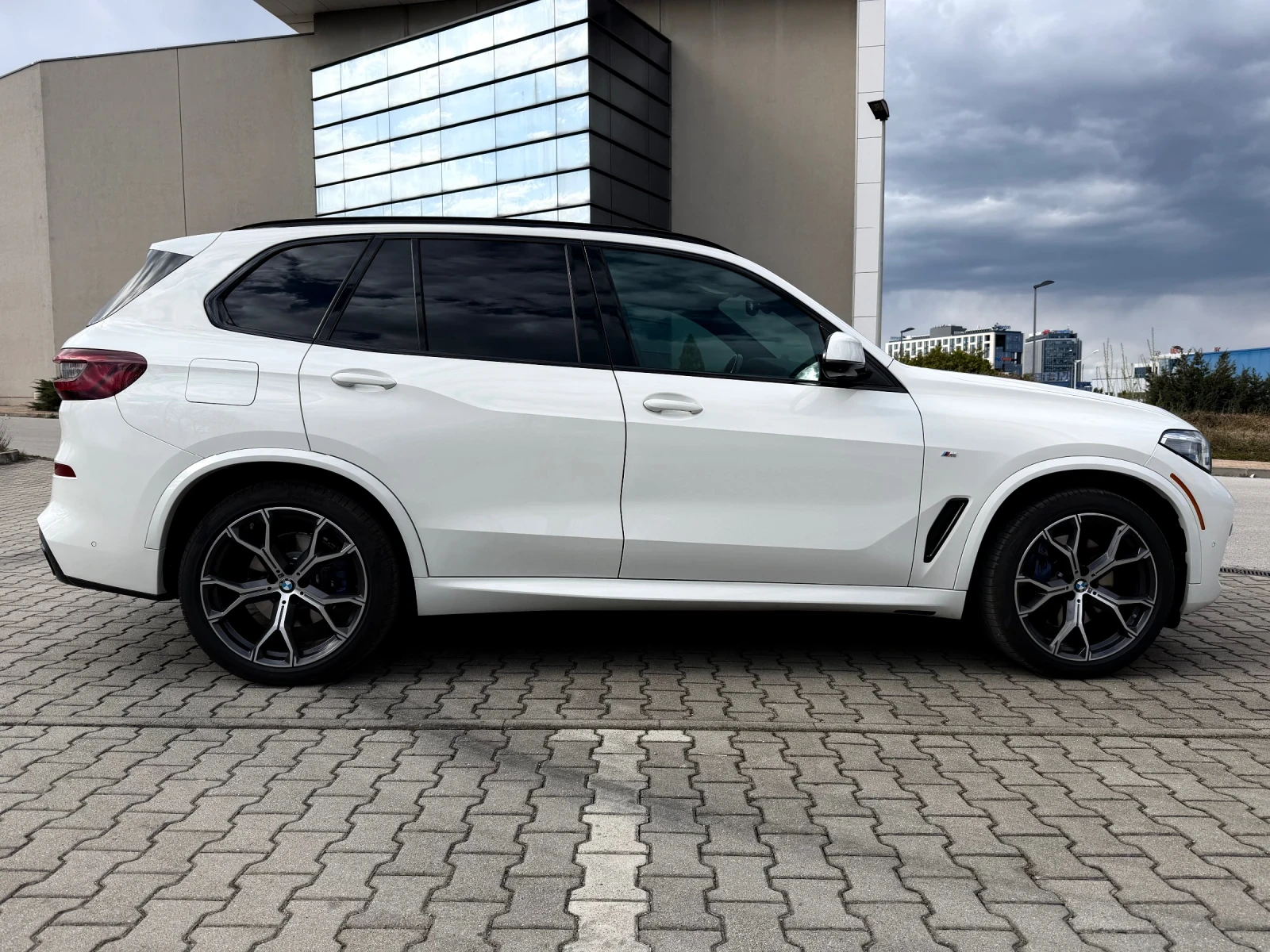 BMW X5 xDrive40i - Mild-Hybrid, снимка 4 - Автомобили и джипове - 54580719