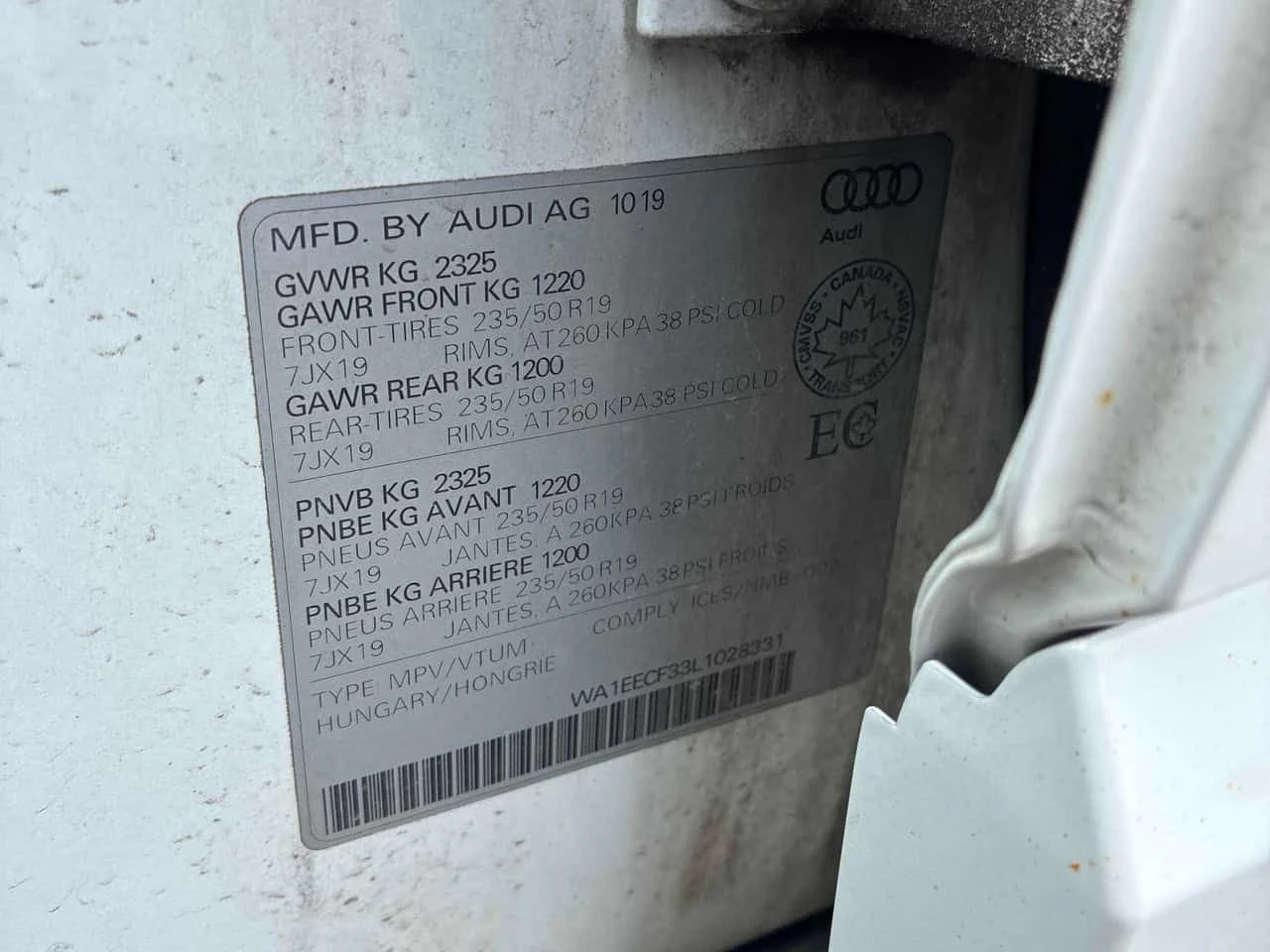 Audi Q3 * Progressiv * CARFAX * ЦЕНА ДО БГ, снимка 10 - Автомобили и джипове - 54385096