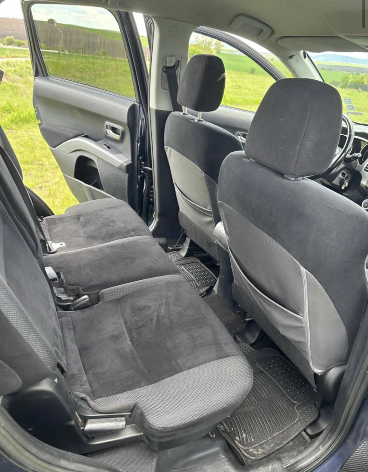 Mitsubishi Outlander, снимка 12 - Автомобили и джипове - 54416782