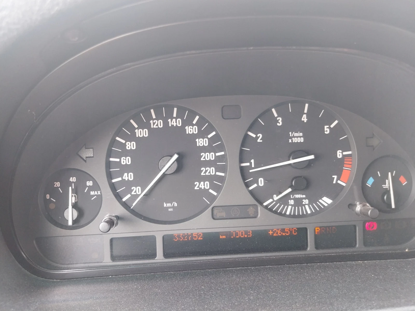 BMW X5 3.0i, снимка 16 - Автомобили и джипове - 55251819
