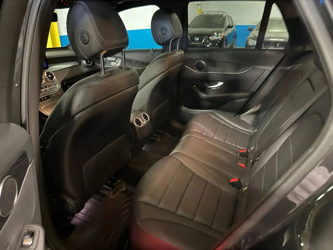 Mercedes-Benz GLC * 300 300 4MATIC SUV / Premium Pkg * CARFAX * ���� | Mobile.bg � ����������� 15