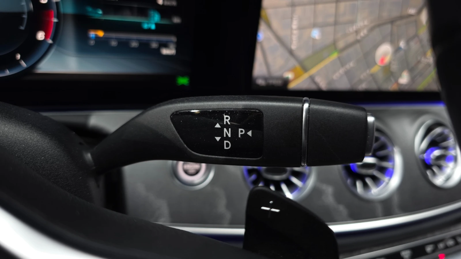 Mercedes-Benz CLS CLS 400 d 4MATIC| HUD| 360  камера| Адаптив. круиз, снимка 7 - Автомобили и джипове - 55852903