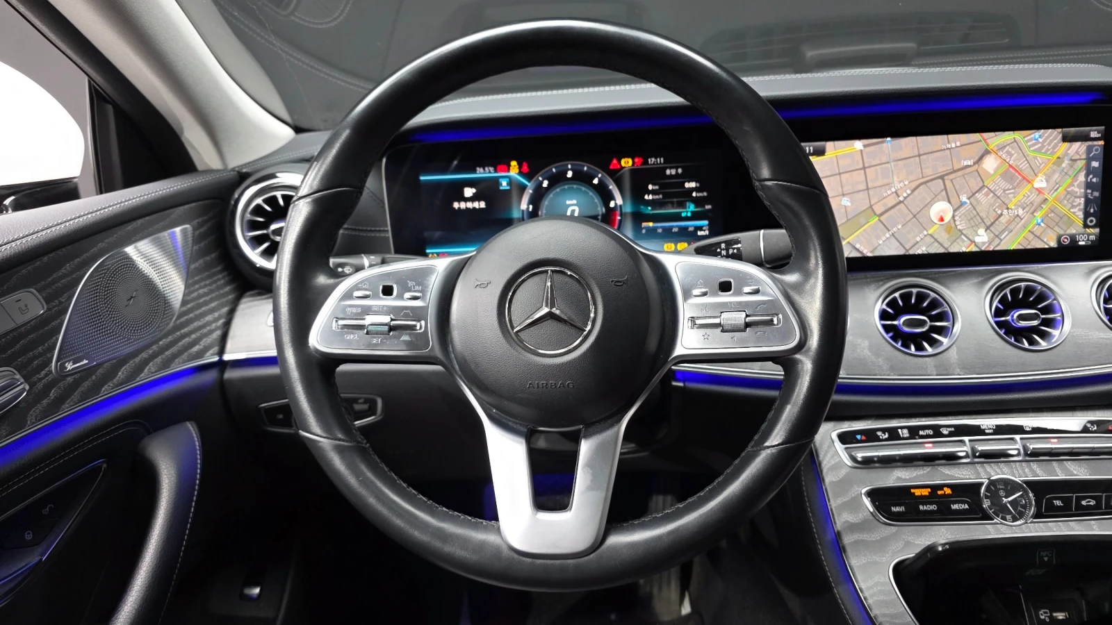 Mercedes-Benz CLS CLS 400 d 4MATIC| HUD| 360  камера| Адаптив. круиз, снимка 11 - Автомобили и джипове - 55852903