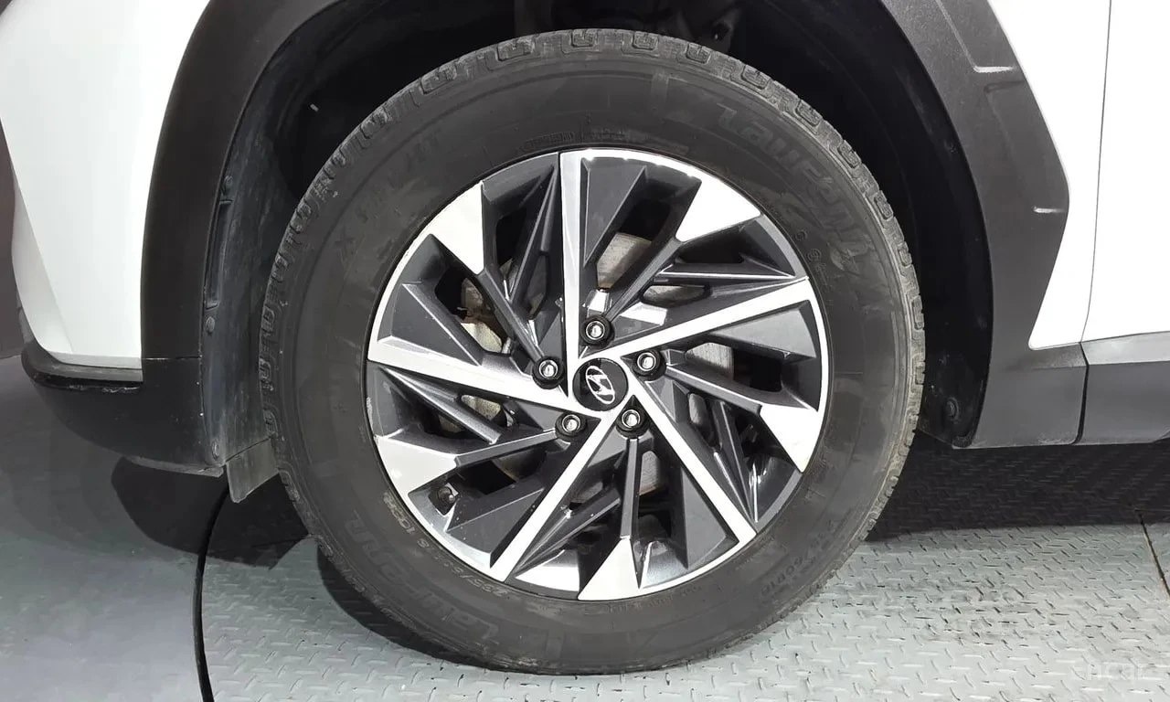 Hyundai Tucson * Premium 2WD * ЦЕНА ДО БГ, снимка 5 - Автомобили и джипове - 55937976