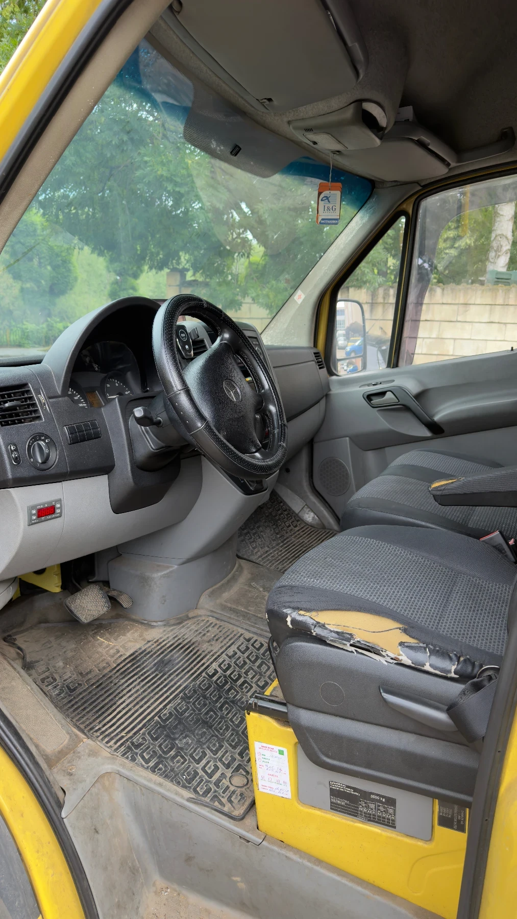 Mercedes-Benz Sprinter 513 2.2, снимка 14 - Бусове и автобуси - 54775581