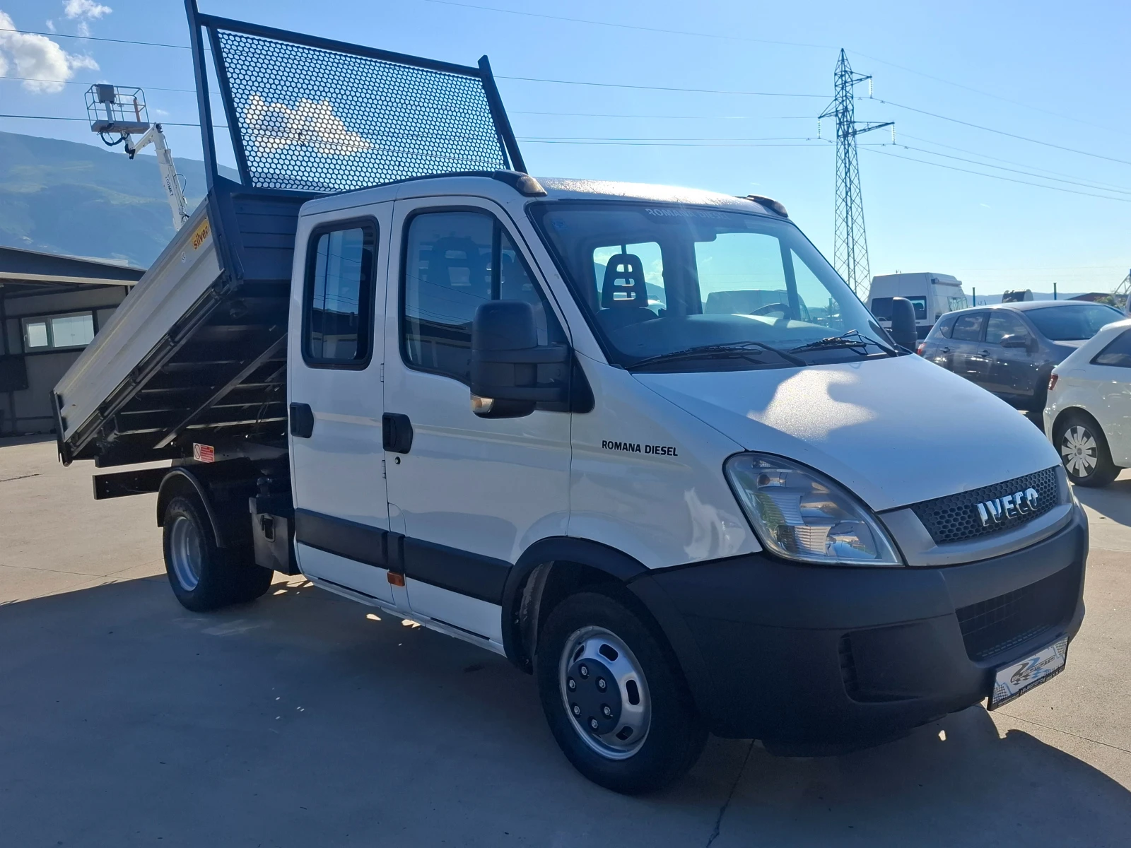 Iveco Daily До3.5т/6+ 1/Климатик, снимка 4 - Бусове и автобуси - 54814956
