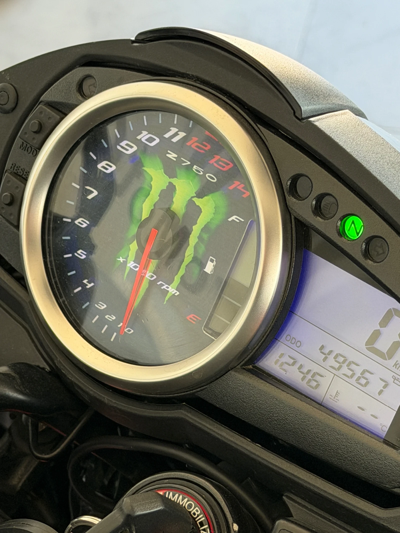 Kawasaki Z 750 налични 2 броя | Възможност за лизинг, снимка 11 - Мотоциклети и мототехника - 51836946