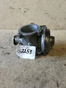 EGR Клапан за BMW E61 E60 Е90 E91 X5 E70 X6 E71 - 3.0D Ref.N.2259, снимка 1
