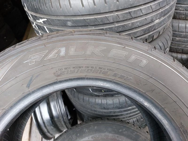 Гуми Летни 215/60R16, снимка 4 - Гуми и джанти - 36664636