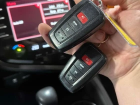 Toyota Camry * Auto * CARFAX * Два ключа * Шибидах * , снимка 11