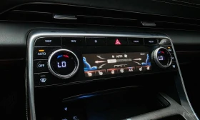 Genesis GV80 3.5T AWD* DISTRONIC* 360* ХЕДЪП* МАСАЖ* ВАКУУМ* , снимка 13