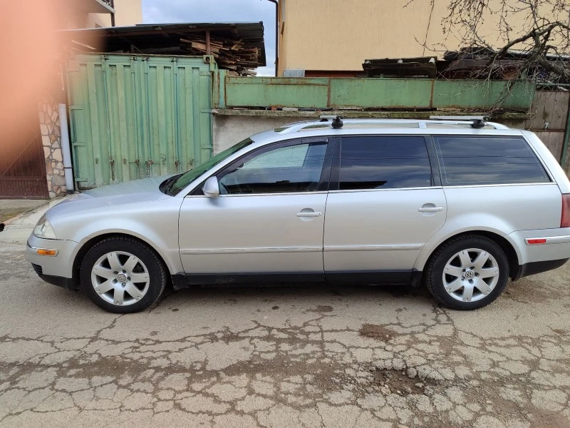 VW Passat, снимка 11 - Автомобили и джипове - 46331925