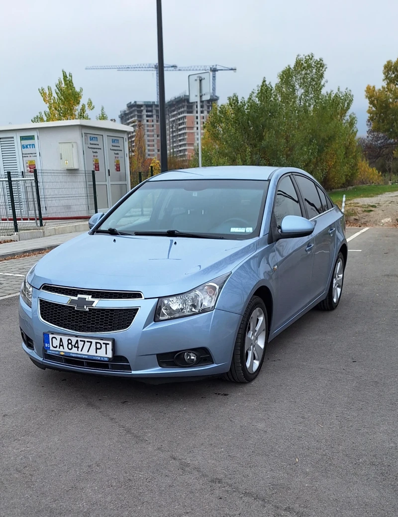 Chevrolet Cruze, снимка 1 - Автомобили и джипове - 48032442