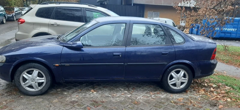 Opel Vectra 2.0i 16v F19, снимка 6 - Автомобили и джипове - 47947810