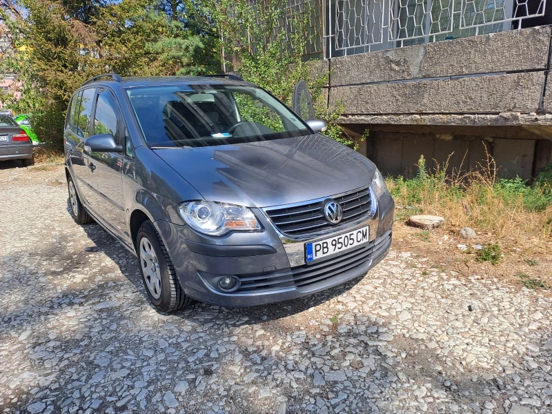 VW Touran, снимка 1 - Автомобили и джипове - 49168114