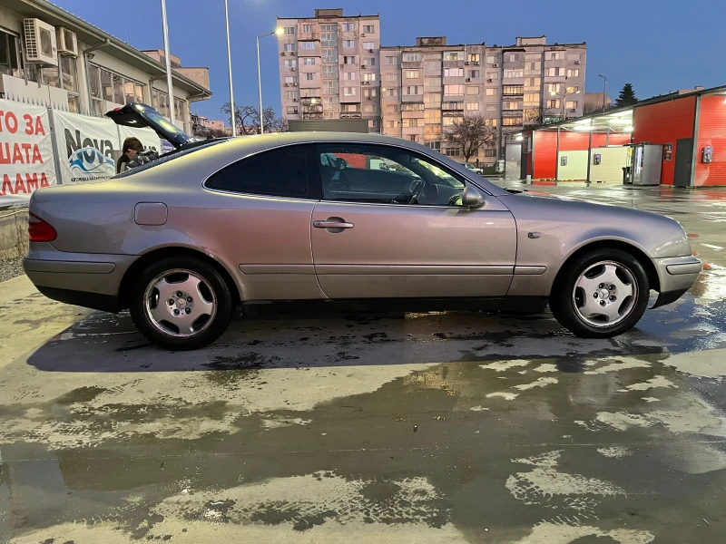 Mercedes-Benz CLK 200 KOMPRESSOR, снимка 5 - Автомобили и джипове - 48550743