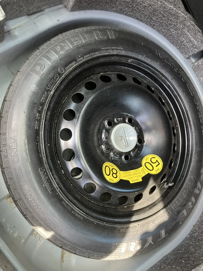 Volvo V50 T5, снимка 13 - Автомобили и джипове - 52245350