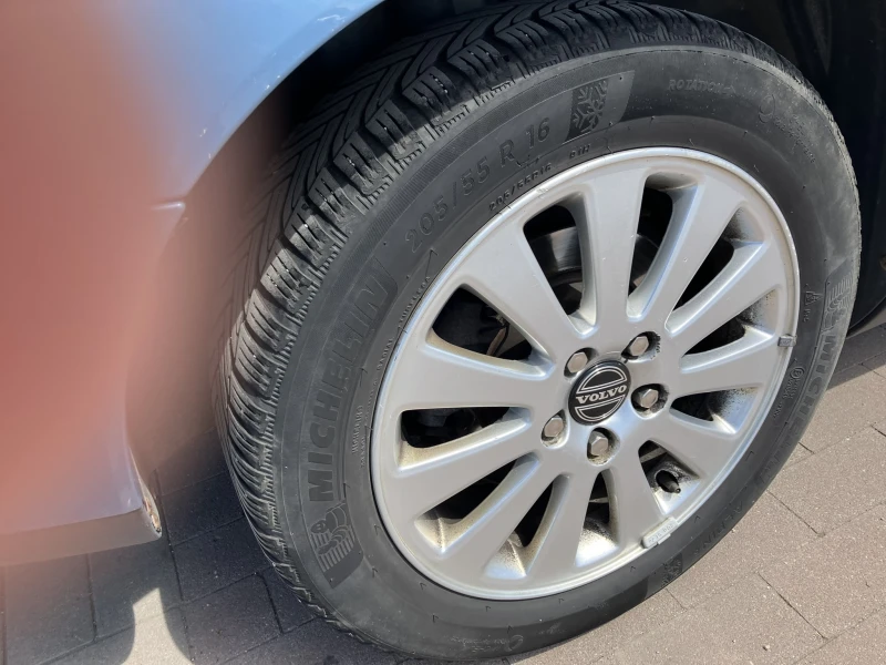 Volvo V50 T5, снимка 9 - Автомобили и джипове - 52245350