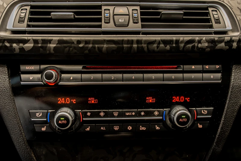 BMW 730 D LONG, снимка 10 - Автомобили и джипове - 52010051