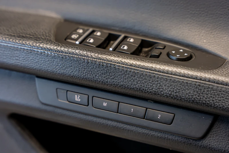 BMW 730 D LONG, снимка 11 - Автомобили и джипове - 52010051