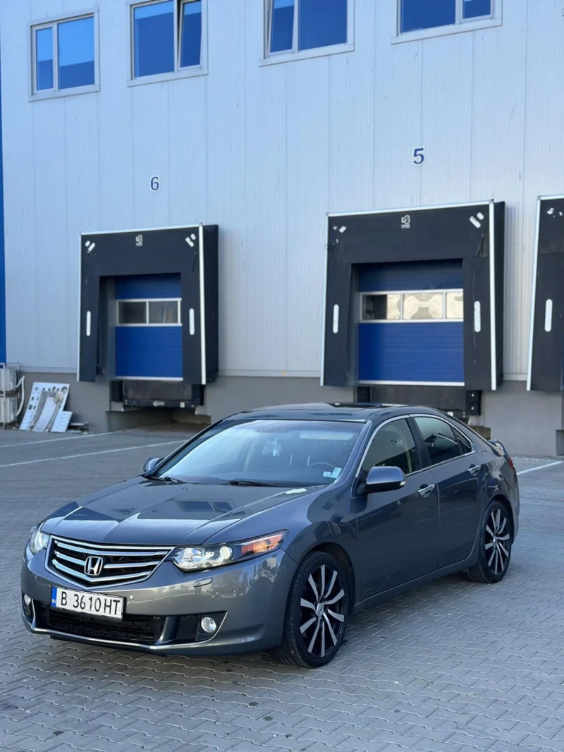 Honda Accord 2.4 I-VTEC, снимка 2 - Автомобили и джипове - 52389749