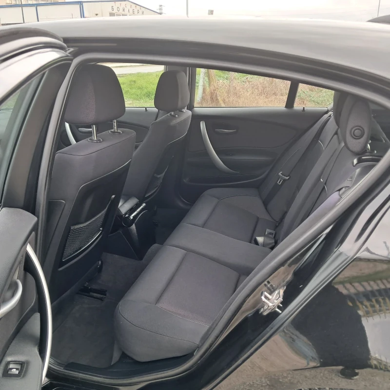 BMW 118 2.0D 143k.c, снимка 9 - Автомобили и джипове - 52665687