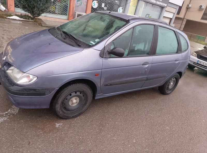 Renault Scenic, снимка 4 - Автомобили и джипове - 53107990