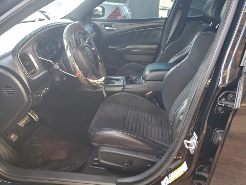 Dodge Charger, снимка 7 - Автомобили и джипове - 53125309