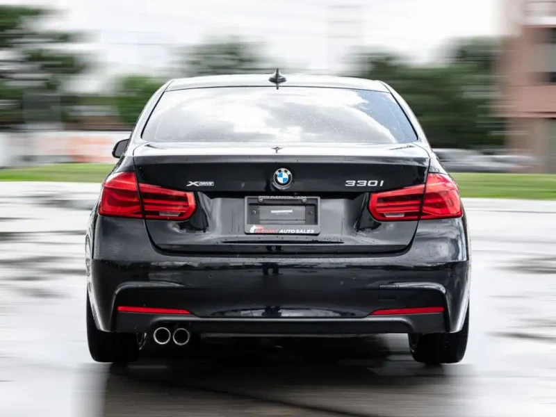 BMW 330 xDrive M Sport * CARFAX* ОПЦИЯ ЗА ФИНАНСИРАНЕ* , снимка 6 - Автомобили и джипове - 53210340