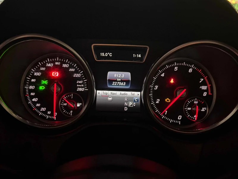 Mercedes-Benz GLS 450 * DESIGNO* МАСАЖИ* ДИСТОРНИК* ОБДУХВАНЕ* 360* ПАНО, снимка 9 - Автомобили и джипове - 53488737