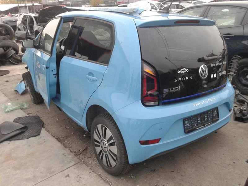 VW Up 1.0i, снимка 13 - Автомобили и джипове - 29404967