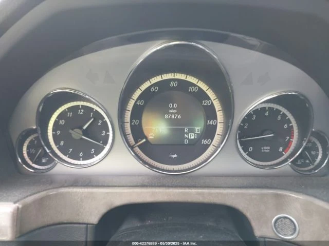 Mercedes-Benz E 500 550 4MATIC - изображение 8