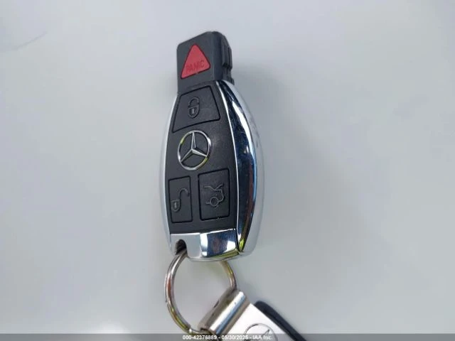 Mercedes-Benz E 500 550 4MATIC - изображение 10