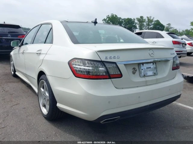 Mercedes-Benz E 500 550 4MATIC - изображение 3