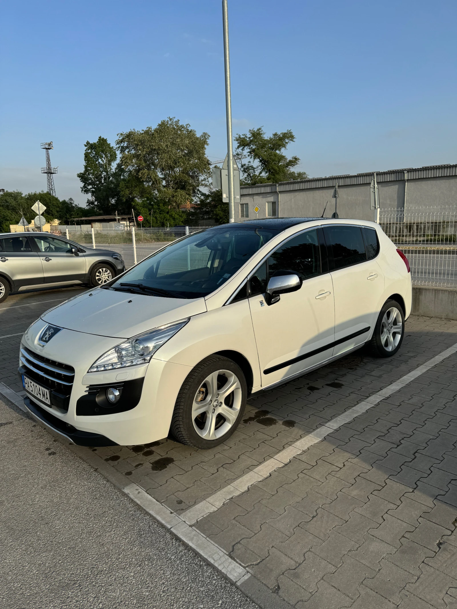 Peugeot 3008 2.0 HDI Дизел/Хибрид 4Х4 - изображение 2